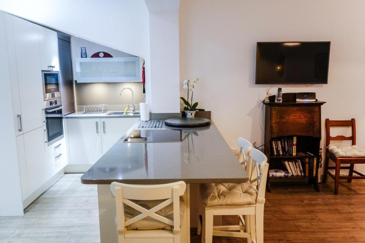 Ferienwohnung Quiet Ground Floor Mews Flat And Parking EDI Exterior foto